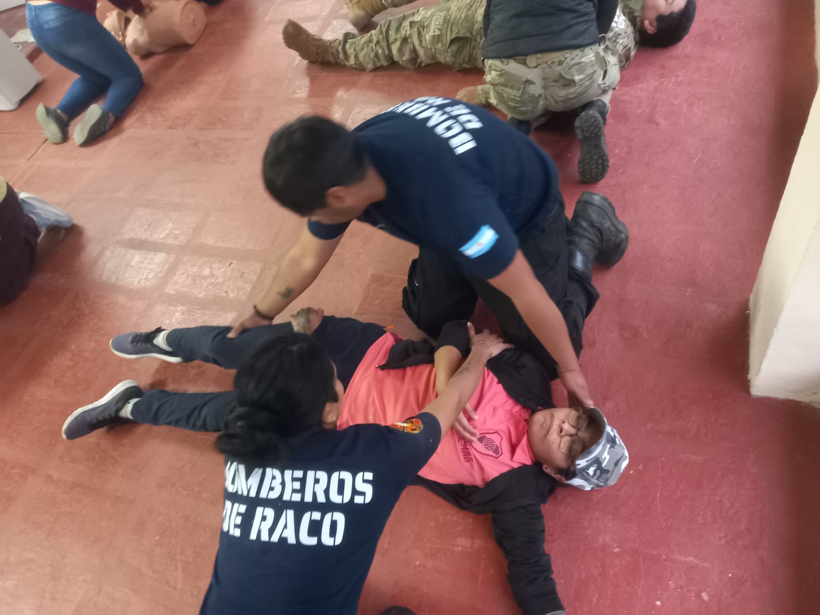 Bomberos Voluntarios de Raco en operativo